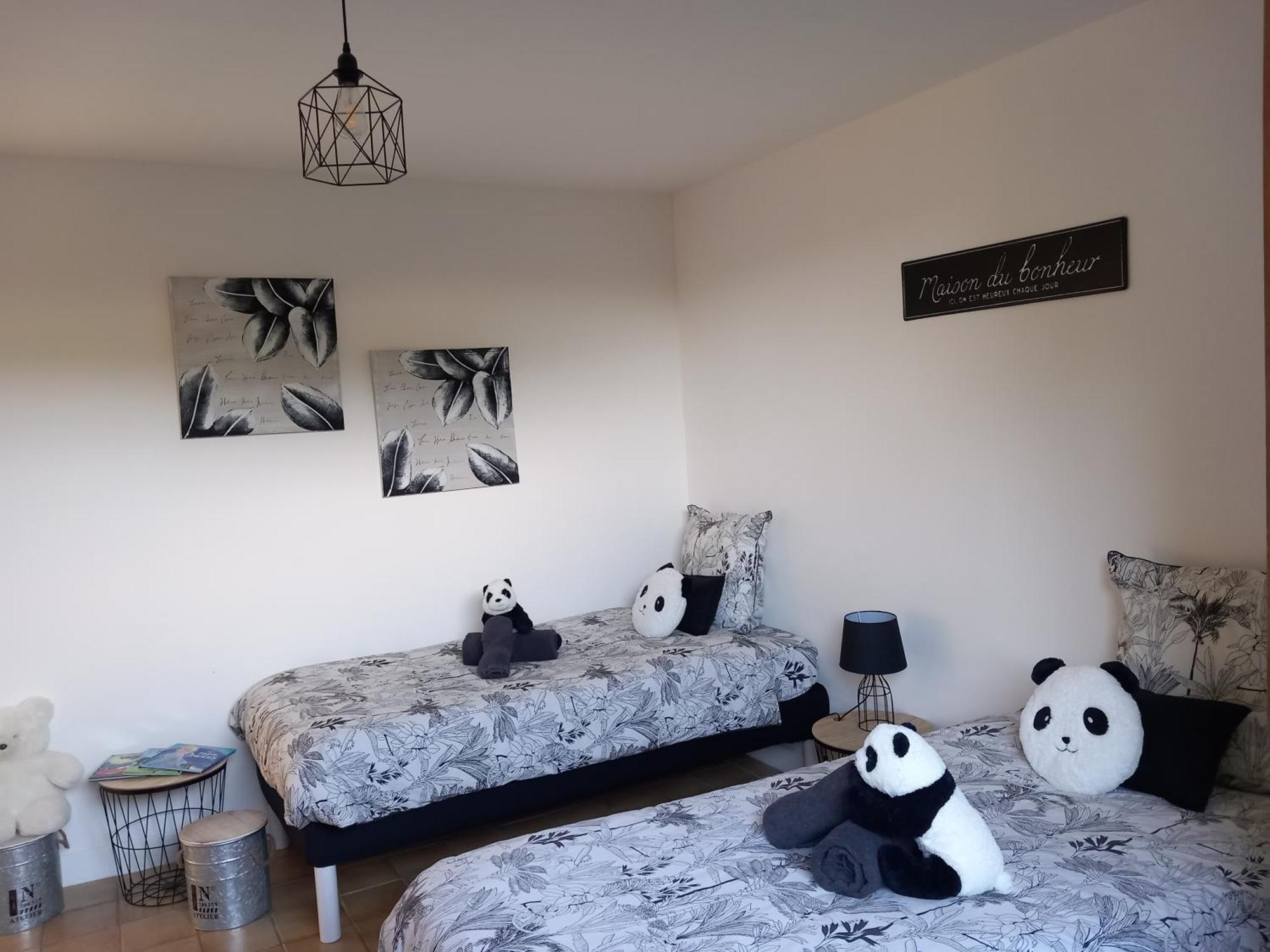 Le Cottage De Mae Seigy Eksteriør bilde